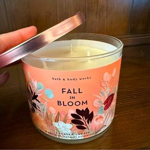 Bath and Body Works Fall In Bloom 3-Wick Candle